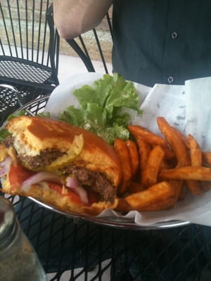 Ty's Burger House by null