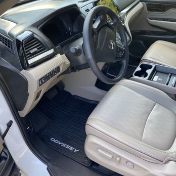 Mobile Auto Pros - Auto Detailing Near Me - Maryland Heights, Missouri