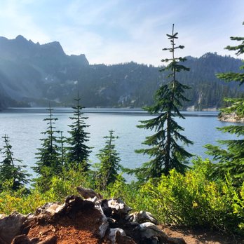 Snow Lake - Snow Lake - Hiking Near Me - North Bend, Washington