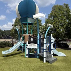 Barrie Park - Hot air balloon themed