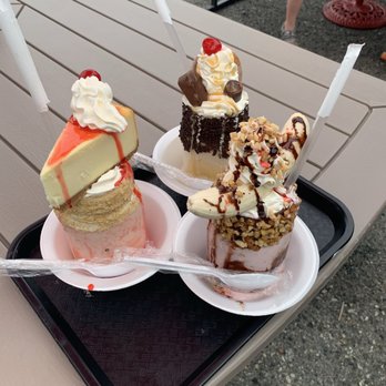 Scoop’s by the Square - Yum! - Juice Bars & Smoothies Near Me - Lincolnton, North Carolina Scoop’s by the Square - Yum! - Juice Bars & Smoothies Near Me - Lincolnton, North Carolina