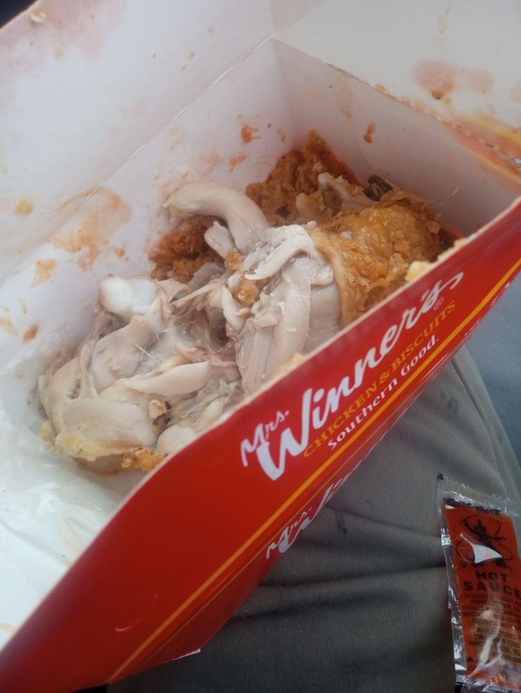 MRS WINNER’S CHICKEN & BISCUITS Updated August 2024 10 Photos & 14