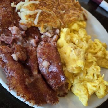 Brunch Daytona - Corned beef hash breakfast - Breakfast & Brunch Near Me - Daytona Beach, Florida Brunch Daytona - Corned beef hash breakfast - Breakfast & Brunch Near Me - Daytona Beach, Florida