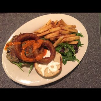 Veggie Galaxy - Mushroom veggie patty with onion rings -DELICIOUS - Breakfast & Brunch Near Me - Cambridge, Massachusetts