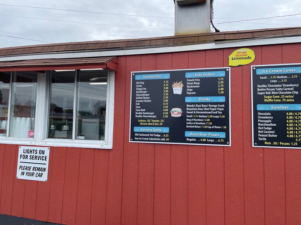 Food from Woody's Root Beer Stand