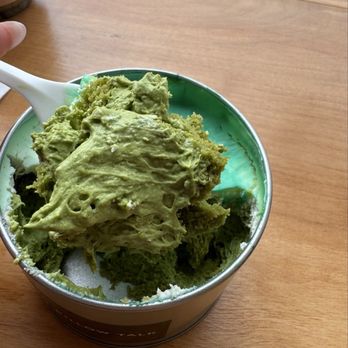 Pillow Talk Cafe Pasadena - Matcha Yuzu - Coffee & Tea Near Me - Pasadena, California