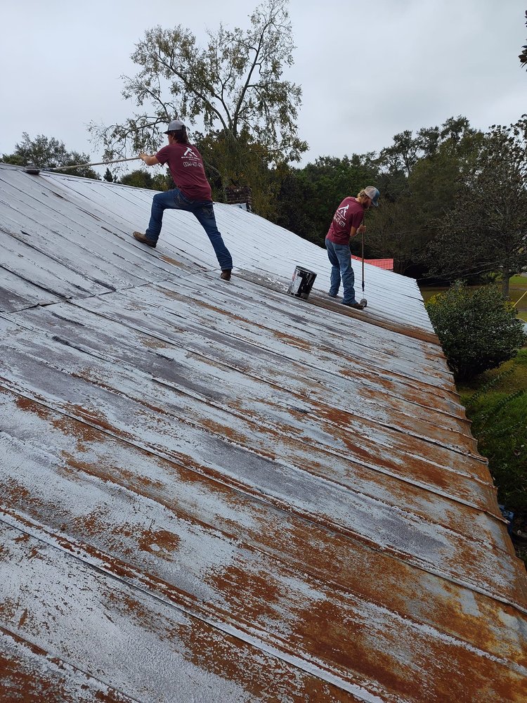 Slide of Roofing Salinas