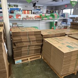 U-Haul Neighborhood Dealer