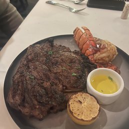 MORTON’S THE STEAKHOUSE - Updated January 2026 - 742 Photos & 601 ...