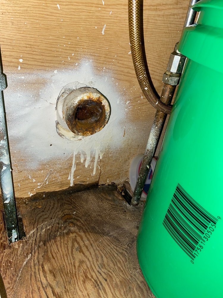 Slide of Roto-Rooter Plumbing & Water Cleanup