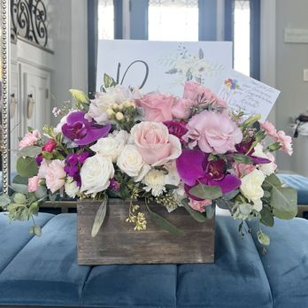 Cypress Florist - Floral arrangement - Florists Near Me - Cypress, California Cypress Florist - Floral arrangement - Florists Near Me - Cypress, California