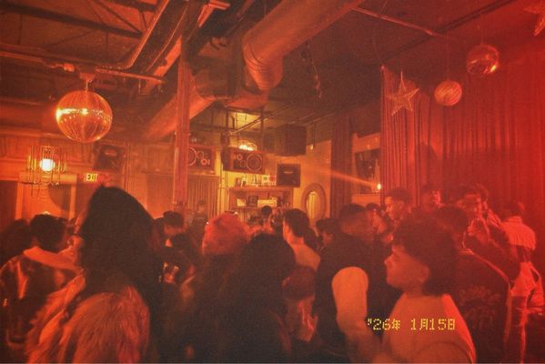 LadyLove Lounge & Sound by null