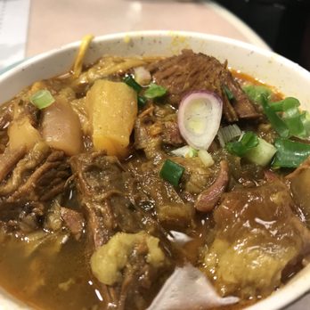 九記牛腩 - #17 beef tendon with rice noodles in currryyy - Cantonese Near Me - Hong Kong, HK