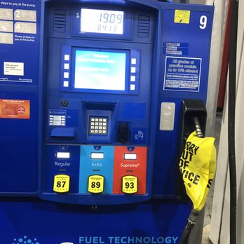Circle K - Out of gas and inside is closed. Not the first time I've seen this happen. - Convenience Stores Near Me - Homewood, Alabama