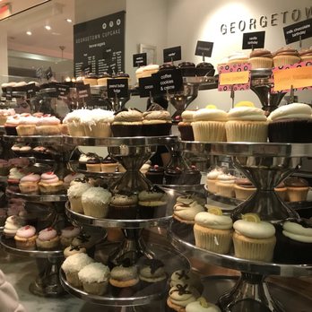 Georgetown Cupcake - Cupcakes Near Me - Washington, DC, District of Columbia