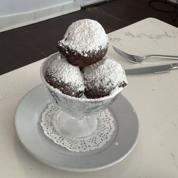 Cullum's Attaboy - SPUDNUTS $9 - Breakfast & Brunch Near Me - San Antonio, Texas