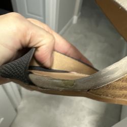 Leon's Shoe Repair