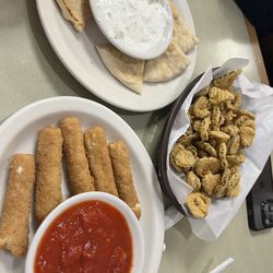 Steven's Restaurant - Fried pickles, fried mozzarella sticks, and pita bread with Taziki sauce