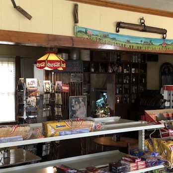 Homewood Country Store - the interior of a homewood country store - Convenience Stores Near Me - Forest, Mississippi Homewood Country Store - the interior of a homewood country store - Convenience Stores Near Me - Forest, Mississippi