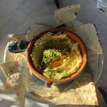 True Food Kitchen - Mediterranean Hummus Appetizer - New American Near Me - Tucson, Arizona