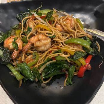 Table Thai Bar & bistro - Spicy Spicy Hot Basil Spaghetti - Thai Near Me - Las Vegas, Nevada