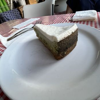 Win-Spuntino - matcha cheesecake - Italian Near Me - Honolulu, Hawaii