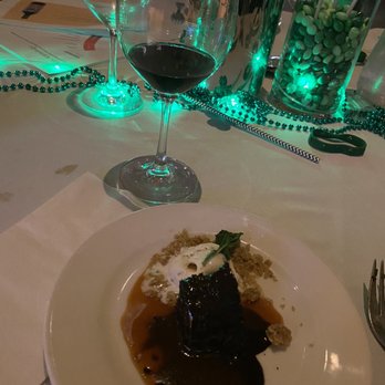 Earls Kitchen + Bar - Sticky Toffee Chocolate Pudding - New American Near Me - Orlando, Florida