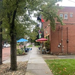 Outside, walking towards the entrance (Saturday, 28 Sept. 2024). I found out later that there is a parking lot at the back Outside, walking towards the entrance (Saturday, 28 Sept. 2024). I found out later that there is a parking lot at the back