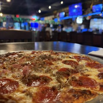 Dan McGuinness Pub - Meat lovers pizza - Irish Pub Near Me - Southaven, Mississippi Dan McGuinness Pub - Meat lovers pizza - Irish Pub Near Me - Southaven, Mississippi