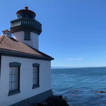 Lime Kiln Point State Park - View from the point on a beautiful day. - Parks Near Me - Friday Harbor, Washington