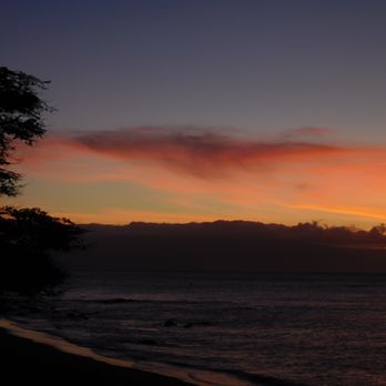 Pohaku Park S-Turns - sunset off Pohaku Park - Beaches Near Me - Maui, Hawaii Pohaku Park S-Turns - sunset off Pohaku Park - Beaches Near Me - Maui, Hawaii