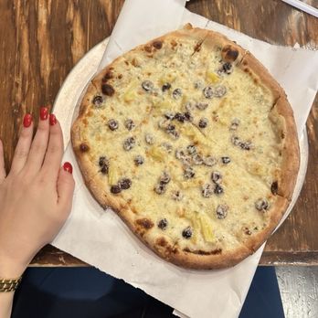 Blackbird Woodfire - Pizza Near Me - Fargo, North Dakota Blackbird Woodfire - Pizza Near Me - Fargo, North Dakota