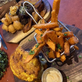 Boukan - Ennery Fritay Burger and sweet potato fries - Burgers Near Me - Toronto, Ontario