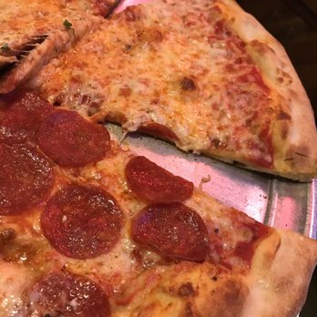 Five Points Pizza - Italian Near Me - Nashville, Tennessee