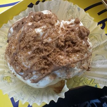 Beard Papa’s - Cookie butter - Desserts Near Me - San Diego, California Beard Papa’s - Cookie butter - Desserts Near Me - San Diego, California