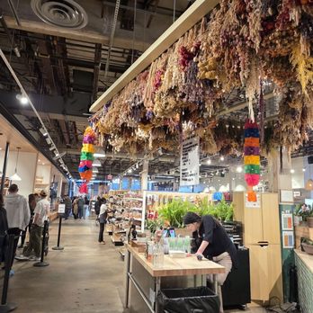 Pullman Market - Grocery Near Me - San Antonio, Texas