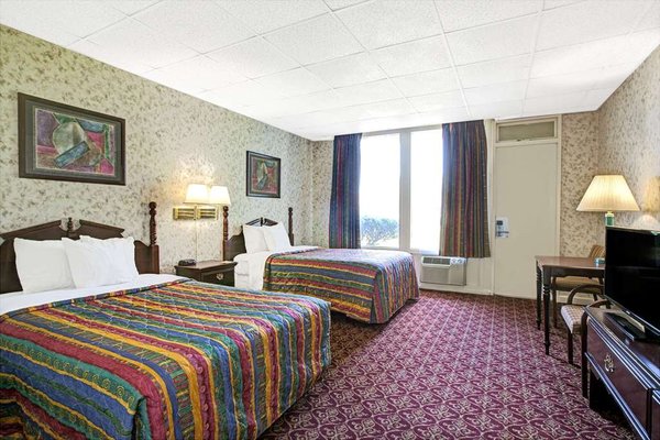 Days Inn by Wyndham Parsippany by null