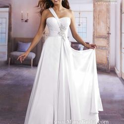 Lupitas Bridal House