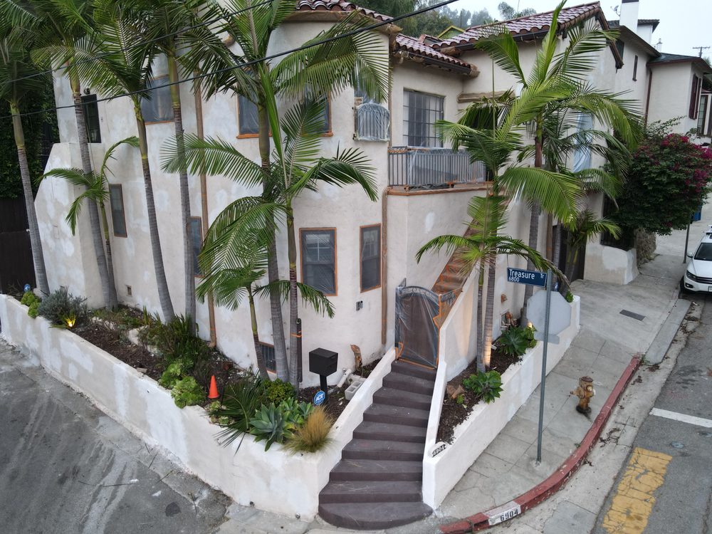 Slide of Alluring Homes