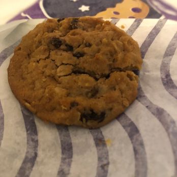 Insomnia Cookies - Oatmeal Raisin Cookie - Desserts Near Me - Saint Cloud, Minnesota