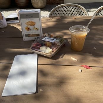 Neighbors & Friends - Sandwiches Near Me - Pasadena, California Neighbors & Friends - Sandwiches Near Me - Pasadena, California