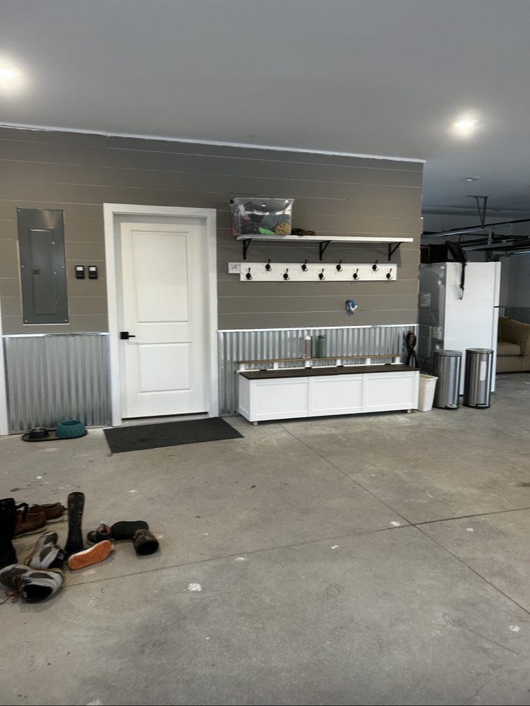 Slide of JM Handyman Company