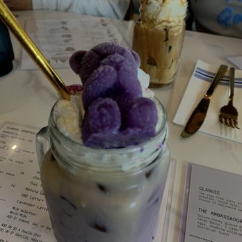 The Royale - Breakfast & Brunch Near Me - Pleasant Hill, California