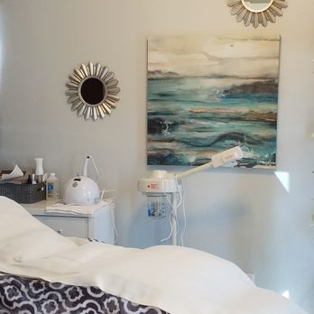 OneSalon - One Salon.me facial room in Grapevine, TX offers RX Clinical products as well as 24 K Gold Mask... - Hair Salons Near Me - Grapevine, Texas OneSalon - One Salon.me facial room in Grapevine, TX offers RX Clinical products as well as 24 K Gold Mask... - Hair Salons Near Me - Grapevine, Texas