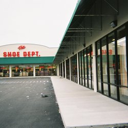 Shoe Dept