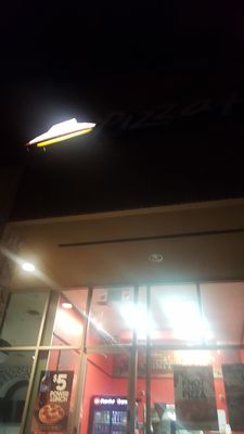 Pizza Hut by null