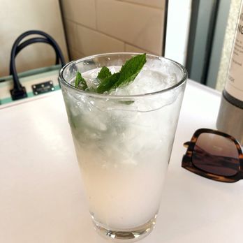 Burger Lounge - Lavender Mint Lemonade - Burgers Near Me - Temecula, California
