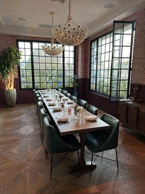 Irie Restaurant by null