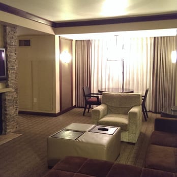 Ameristar Black Hawk - spa suite pic 3, living room area - Casinos Near Me - Black Hawk, Colorado
