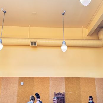 Vik's Chaat - Ambiance - Indian Near Me - Berkeley, California